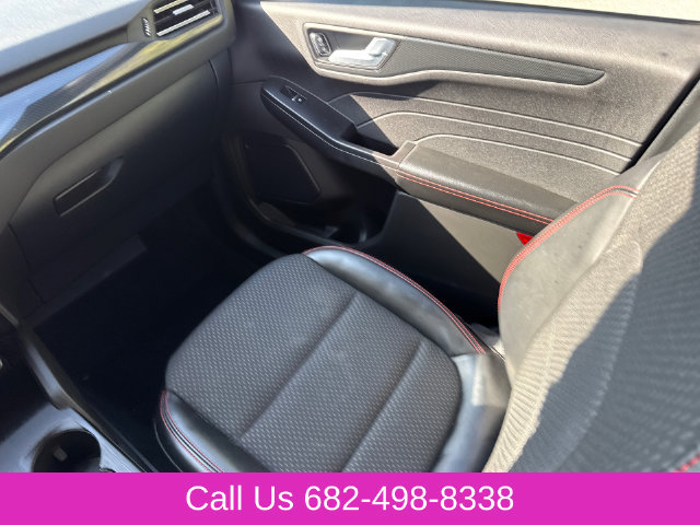Certified 2024 Ford Escape ST-Line w/ Tech Pack #1 FWD image 16