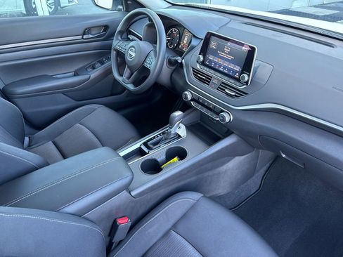 Certified 2025 Nissan Altima 2.5 S image 18