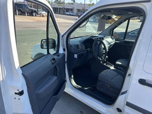 Used 2011 Ford Transit Connect XLT FWD image 13