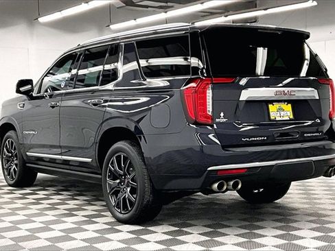 Used 2023 GMC Yukon Denali w/ LPO, Floor Liner Package image 2