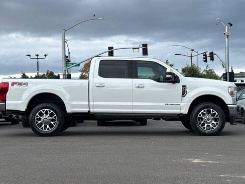 Used 2021 Ford F350 Lariat w/ Lariat Ultimate Package image 3