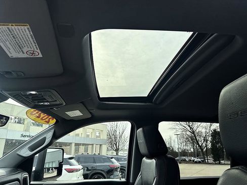 Used 2020 GMC Sierra 3500 Denali w/ Denali Ultimate Package image 20