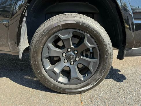 Used 2025 RAM 1500 Big Horn image 9