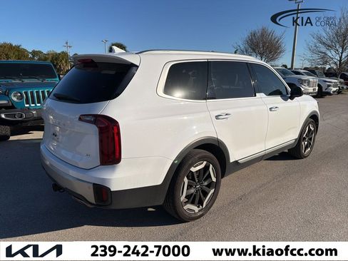 Certified 2024 Kia Telluride S w/ S Sunroof Package image 7