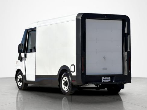 Used 2025 Chevrolet Brightdrop 400 image 3