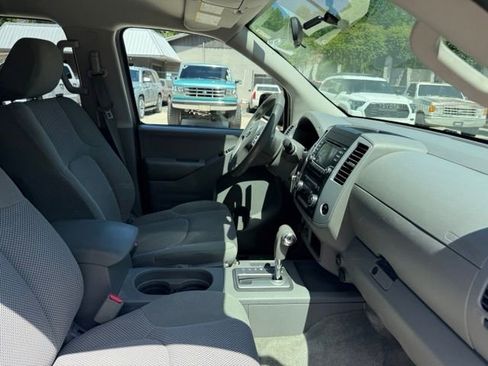 Used 2018 Nissan Frontier SV AWD/4WD image 81