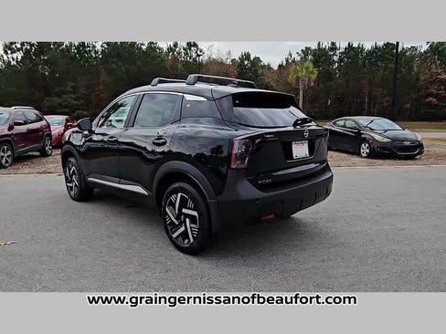 New 2026 Nissan Kicks SV w/ Cold Weather Package image 28