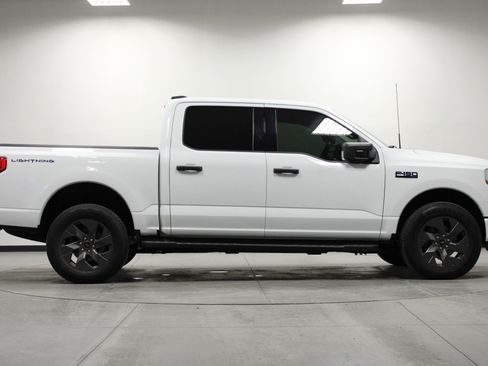 Used 2024 Ford F150 Lightning XLT w/ Max Trailer Tow Package image 3