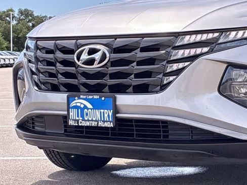 Used 2022 Hyundai Tucson SEL FWD image 12