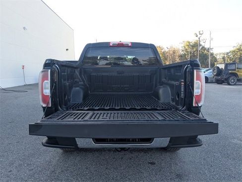 Used 2019 GMC Canyon 2WD Crew Cab w/ Convenience Package image 12