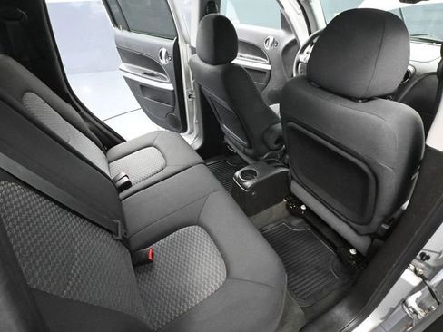 Used 2008 Chevrolet HHR LS image 34