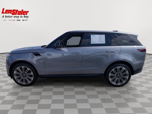 Used 2023 Land Rover Range Rover Sport SE AWD/4WD image 2