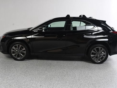 Used 2025 Lexus UX 300h AWD w/ Cold Area Package image 9