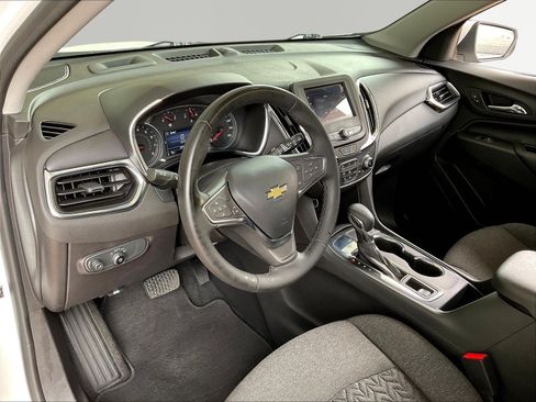 Used 2023 Chevrolet Equinox LT FWD image 19