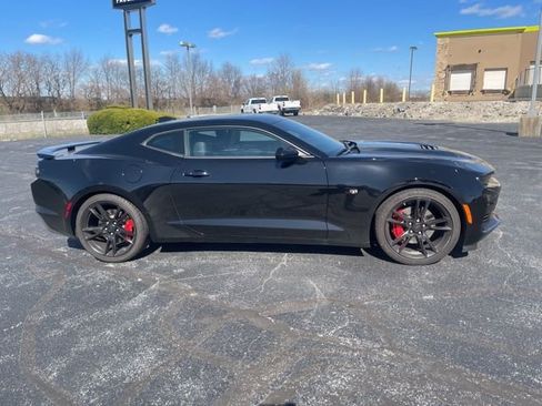 Used 2023 Chevrolet Camaro SS image 4