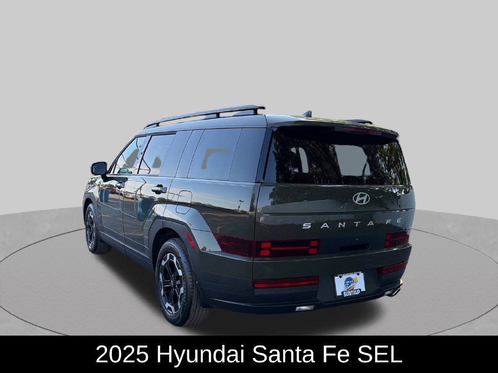 Used 2025 Hyundai Santa Fe SEL AWD/4WD image 3