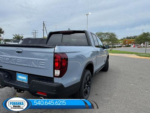 New 2026 Honda Ridgeline Black Edition image 14