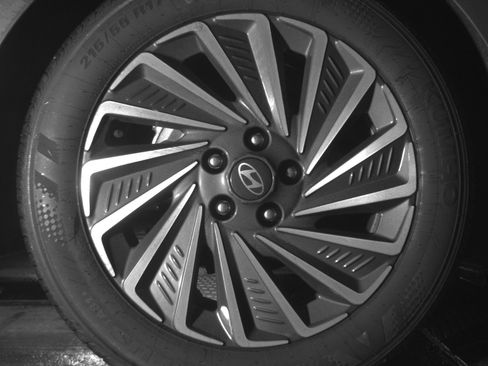 Used 2025 Hyundai Sonata SEL FWD image 15
