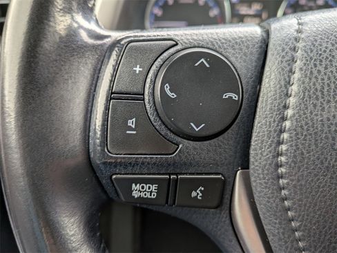 Used 2016 Toyota RAV4 XLE image 17