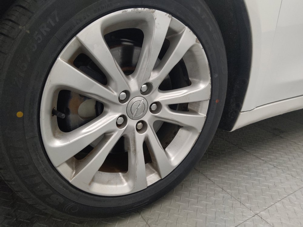 Used 2016 Chrysler 200 Limited FWD image 31