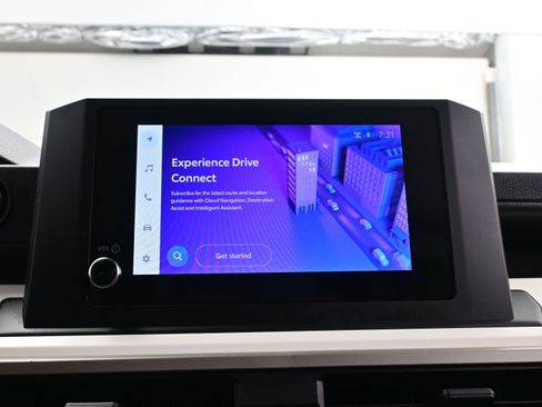 Used 2024 Toyota Tacoma TRD Off-Road image 18