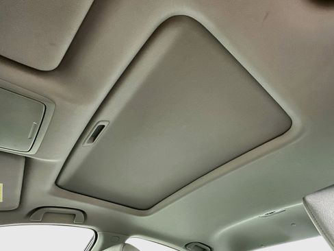 Used 2018 Honda Accord EX image 25