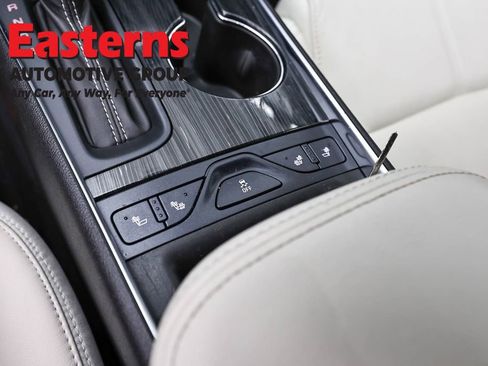 Used 2018 Chevrolet Impala LT w/ LT Leather Package image 21