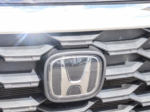 Used 2023 Honda Passport EX-L image 4