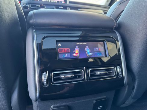 Used 2025 Lincoln Aviator Reserve w/ Equipment Group 201A image 21