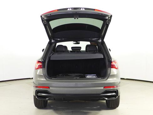 Used 2022 Audi Q3 2.0T Premium w/ Convenience Package image 10