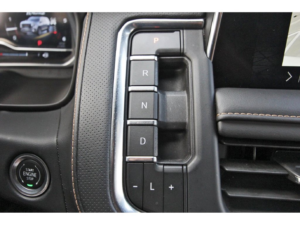 Used 2024 GMC Yukon AT4 w/ AT4 Premium Plus Package AWD/4WD image 30