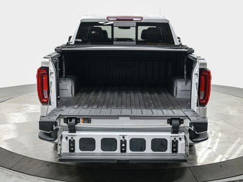 Used 2019 GMC Sierra 1500 SLT w/ SLT Premium Plus Package AWD/4WD image 6