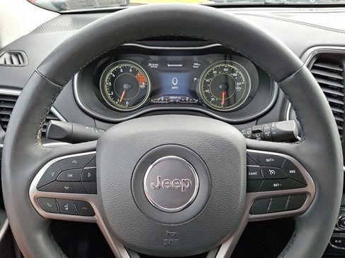 Certified 2022 Jeep Cherokee Latitude Lux image 22