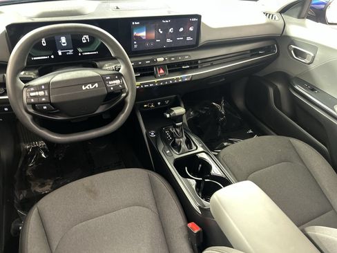 Used 2025 Kia K4 FWD image 23