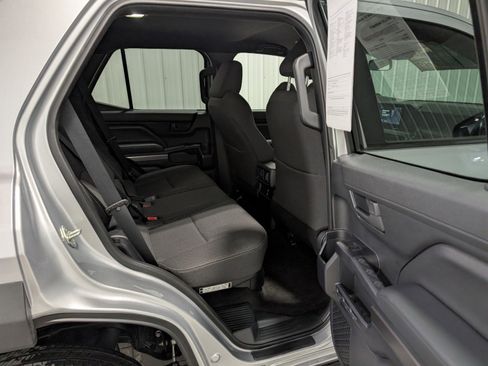 Used 2025 Toyota 4Runner SR5 image 25