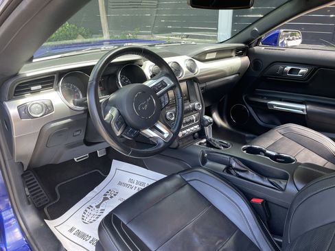 Used 2015 Ford Mustang Premium w/ Equipment Group 201A RWD image 18