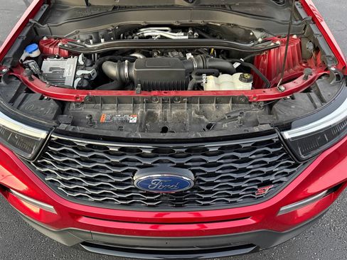 Used 2020 Ford Explorer ST w/ ST Street Pack AWD/4WD image 42
