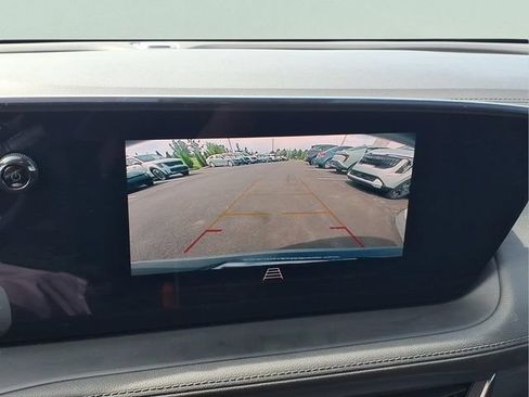 Used 2025 Buick Encore GX Preferred FWD image 9