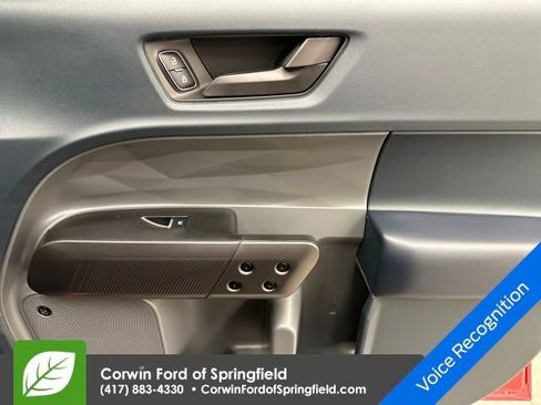 New 2026 Ford Maverick Lariat w/ Black Appearance Package image 13