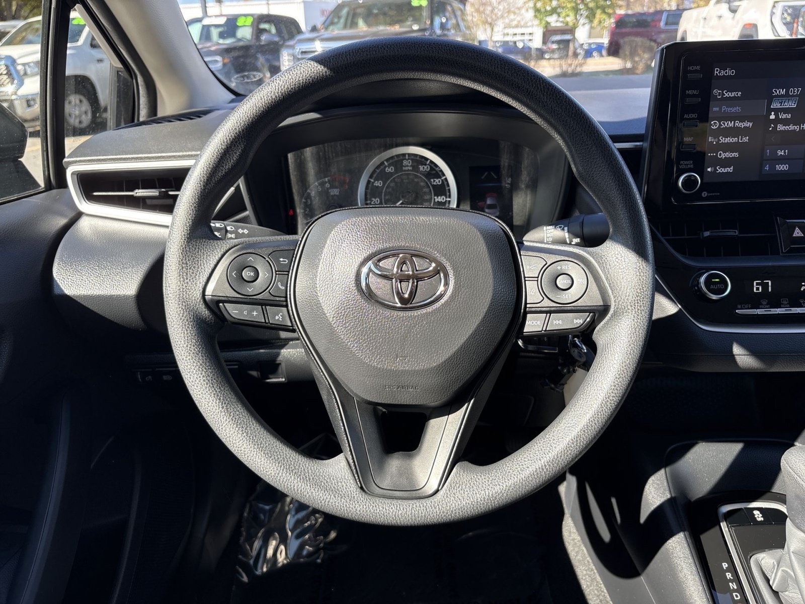 Used 2022 Toyota Corolla LE FWD image 15