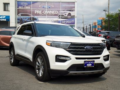 Certified 2022 Ford Explorer XLT w/ Equipment Group 202A