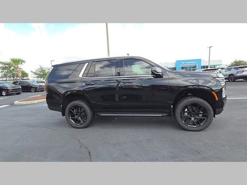 New 2026 Chevrolet Tahoe LS w/ LS Custom Edition AWD/4WD image 18