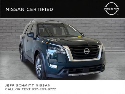 Certified 2025 Nissan Pathfinder SL