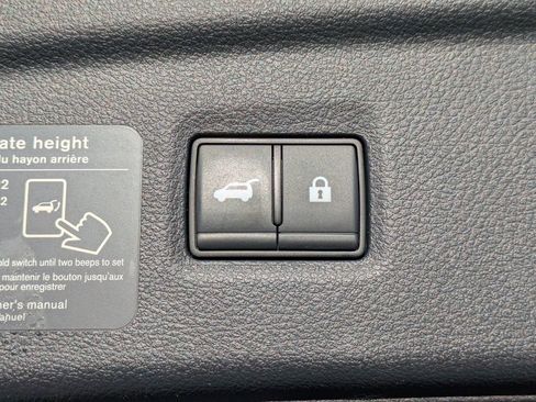 Certified 2023 INFINITI QX50 Sport image 12