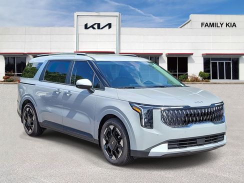 New 2026 Kia Carnival EX FWD image 1