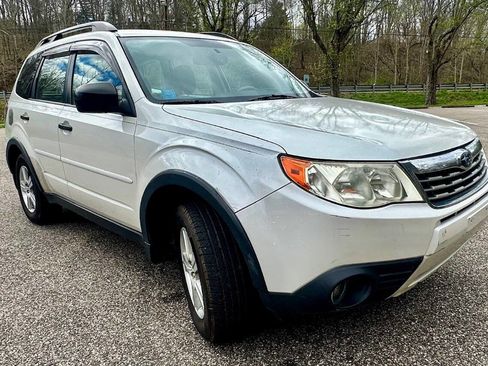 Used 2012 Subaru Forester 2.5X w/ Alloy Wheel Pkg AWD/4WD image 10
