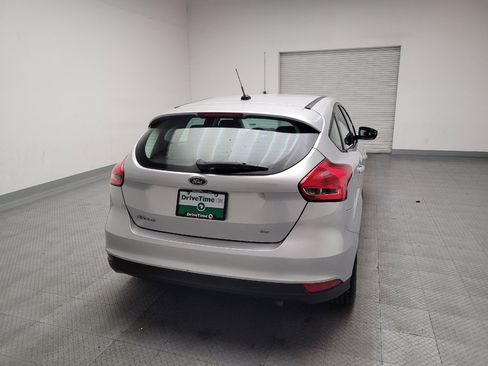 Used 2016 Ford Focus SE FWD image 7
