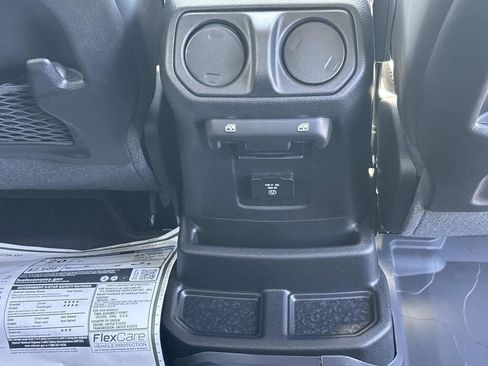 New 2026 Jeep Wrangler Unlimited Rubicon AWD/4WD image 15