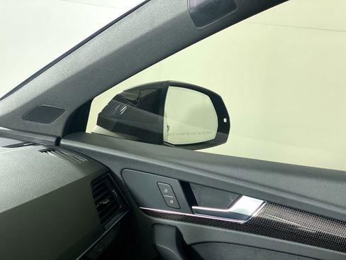 Used 2023 Audi SQ5 Premium Plus w/ Premium Plus Package image 12