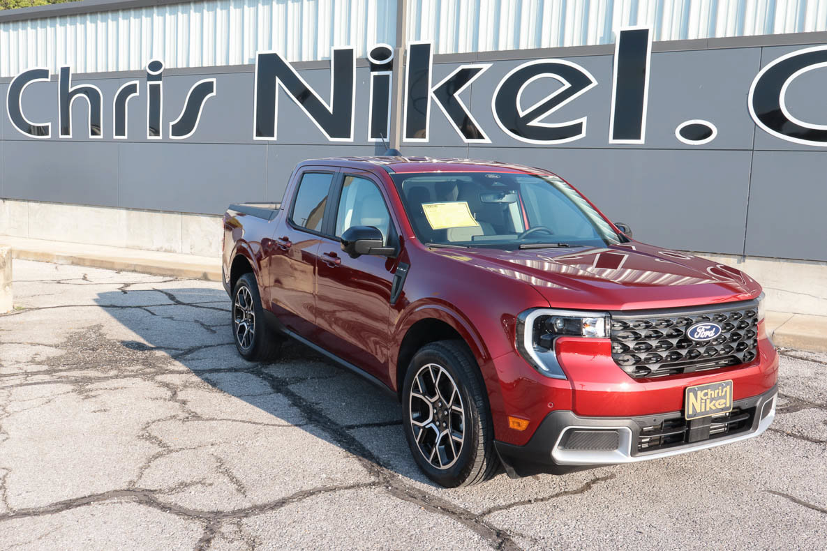 Used 2026 Ford Maverick Lariat w/ 4K Tow Package AWD/4WD image 1